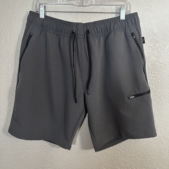 Legends Discovery Luka Shorts Mens L Gray 9" Athletic Gym Running Unlined - Picture 1 of 7